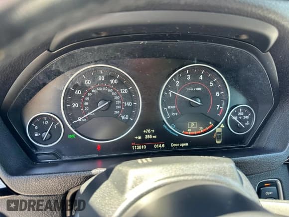 ✅ 2016 BMW 4 Series 428i xDrive • VIN: WBA3T1C52GP822654 • Lot: 58733805. Listed on Copart with 113,610 mi. Free auction sales archive from the USA and detailed vehicle history report at DreamBid. Image 8.