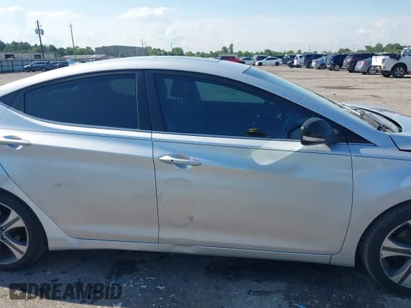 ✅ 2014 Hyundai Elantra Sport • VIN: KMHDH4AH2EU151729 • Lot: 43130523. Listed on IAAI with 100,034 mi. Free auction sales archive from the USA and detailed vehicle history report at DreamBid. Image 13.