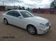 ✅ 2006 Mercedes-Benz E 350 • VIN: WDBUF56J06A820996 • Lot: 43652093. Wystawiony na IAAI z przebiegiem 132 878 mil. Bezpłatny archiwum sprzedaży aukcyjnych z USA i szczegółowy raport historii pojazdu na DreamBid. Zdjęcie 1.