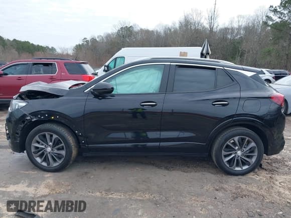 ✅ 2022 Buick Encore GX Select • VIN: KL4MMDSLXNB048177 • Лот: 41202622. Опубликован ранее на IAAI с пробегом 15 600 миль. Бесплатный доступ к архиву аукционных продаж из США и подробный отчёт об истории автомобиля на DreamBid. Изображение 14.