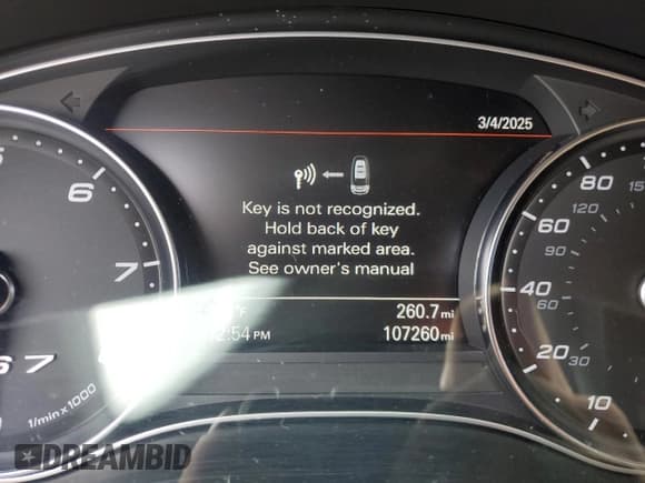 ✅ 2015 Audi RS 7 • VIN: WUAW2CFC0FN900483 • Лот: 47700525. Опубликован ранее на Copart с пробегом 107 260 миль. Бесплатный доступ к архиву аукционных продаж из США и подробный отчёт об истории автомобиля на DreamBid. Изображение 9.