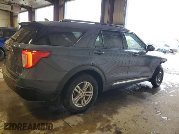 ✅ 2021 Ford Explorer XLT • VIN: 1FMSK8DH3MGB75899 • Lot: 58243695. Wystawiony na Copart z przebiegiem 24 918 mil. Bezpłatny archiwum sprzedaży aukcyjnych z USA i szczegółowy raport historii pojazdu na DreamBid. Zdjęcie 3.