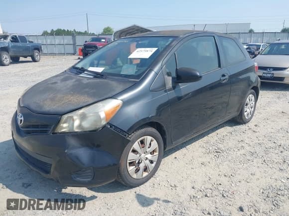 ✅ 2012 Toyota Yaris L • VIN: JTDJTUD39CD540774 • Лот: 42579874. Опубликован ранее на IAAI с пробегом 162 403 миль. Бесплатный доступ к архиву аукционных продаж из США и подробный отчёт об истории автомобиля на DreamBid. Изображение 2.
