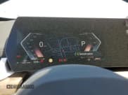 ✅ 2023 BMW X1 xDrive28i • VIN: WBX73EF0XP5W02835 • Lot: 48131313. Wystawiony na Copart z przebiegiem 257 mil. Bezpłatny archiwum sprzedaży aukcyjnych z USA i szczegółowy raport historii pojazdu na DreamBid. Zdjęcie 9.