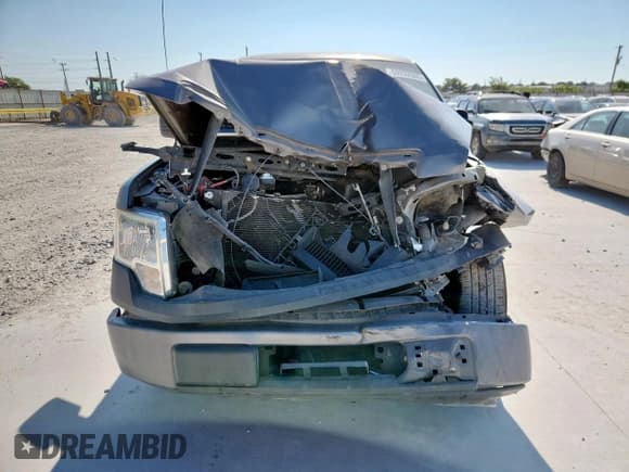 ✅ 2012 Ford F-150 XL • VIN: 1FTMF1CM8CFA39912 • Lot: 69252085. Listed on Copart with Not provided. Free auction sales archive from the USA and detailed vehicle history report at DreamBid. Image 5.