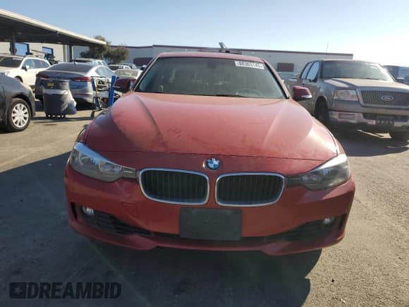 ✅ 2015 BMW 3 Series 328i • VIN: WBA3C1G51FNR50131 • Lot: 88363145. Listed on Copart with 86,214 mi. Free auction sales archive from the USA and detailed vehicle history report at DreamBid. Image 5.