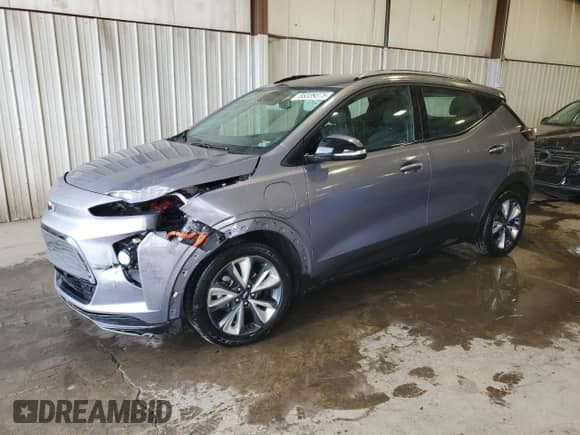 2023 Chevrolet Bolt EUV LT z VIN 1G1FY6S06P4191065, wystawiony jako Copart lot #85339375 z przebiegiem 30 220 mil mil oraz Szkoda całkowita • Salvage title. Historia ofert i sprzedaży dostępna na DreamBid. Obrazek 1.