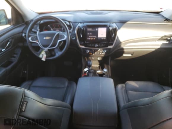 ✅ 2021 Chevrolet Traverse Premier • VIN: 1GNEVKKW8MJ146562 • Lot: 73495002. Wystawiony na Copart z przebiegiem 24 420 mil. Bezpłatny archiwum sprzedaży aukcyjnych z USA i szczegółowy raport historii pojazdu na DreamBid. Zdjęcie 8.