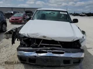 ✅ 2007 Chevrolet Silverado 1500 Work Truck • VIN: 1GCEC14X37Z194085 • Lot: 54528854. Listed on Copart with 203,792 mi. Free auction sales archive from the USA and detailed vehicle history report at DreamBid. Image 5.