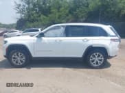 ✅ 2022 Jeep Grand Cherokee Limited • VIN: 1C4RJHBG2N8524272 • Lot: 42867241. Listed on IAAI with Not provided. Free auction sales archive from the USA and detailed vehicle history report at DreamBid. Image 14.