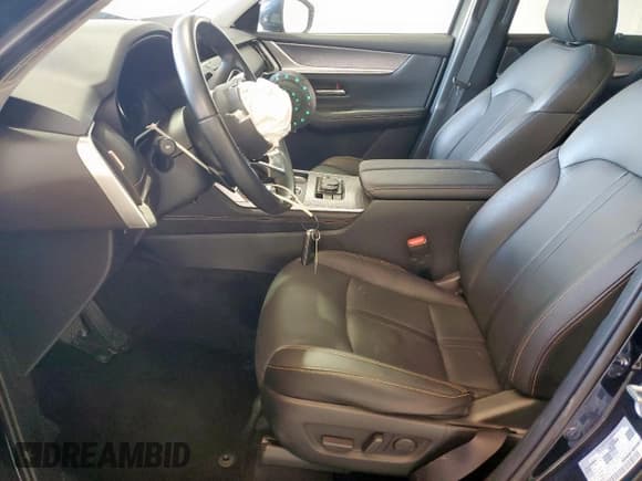 ✅ 2025 Mazda CX-90 Preferred • VIN: JM3KKBHD9S1207514 • Lot: 80135965. Listed on Copart with 18,843 mi. Free auction sales archive from the USA and detailed vehicle history report at DreamBid. Image 7.