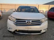 ✅ 2012 Toyota Highlander SE • VIN: 5TDBK3EH4CS154182 • Лот: 91065785. Опубликован ранее на Copart с пробегом 182 301 миль. Бесплатный доступ к архиву аукционных продаж из США и подробный отчёт об истории автомобиля на DreamBid. Изображение 5.