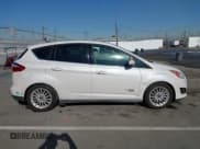 ✅ 2015 Ford C-Max SEL • VIN: 1FADP5CU7FL101574 • Lot: 43836109. Wystawiony na IAAI z przebiegiem 170 774 mil. Bezpłatny archiwum sprzedaży aukcyjnych z USA i szczegółowy raport historii pojazdu na DreamBid. Zdjęcie 14.