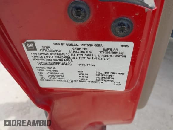 ✅ 2006 Chevrolet Silverado 2500HD LT3 • VIN: 1GCHK23D86F145400 • Lot: 42230812. Wystawiony na IAAI z przebiegiem 513 221 mil. Bezpłatny archiwum sprzedaży aukcyjnych z USA i szczegółowy raport historii pojazdu na DreamBid. Zdjęcie 9.