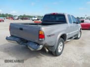 ✅ 2002 Toyota Tundra Limited • VIN: 5TBRT38112S278928 • Lot: 42598707. Listed on IAAI with 210,253 mi. Free auction sales archive from the USA and detailed vehicle history report at DreamBid. Image 4.