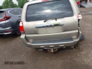 ✅ 2008 Toyota 4Runner SR5 • VIN: JTEZU14R580100810 • Lot: 42639630. Wystawiony na IAAI z przebiegiem 180 419 mil. Bezpłatny archiwum sprzedaży aukcyjnych z USA i szczegółowy raport historii pojazdu na DreamBid. Zdjęcie 17.