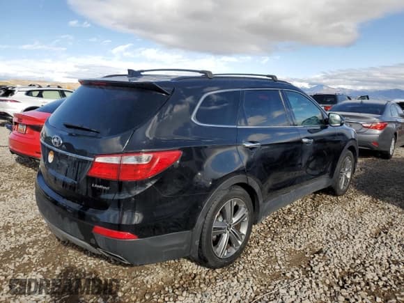 ✅ 2015 Hyundai Santa Fe Limited • VIN: KM8SN4HF8FU095446 • Лот: 42785415. Опубликован ранее на Copart с пробегом 113 048 миль. Бесплатный доступ к архиву аукционных продаж из США и подробный отчёт об истории автомобиля на DreamBid. Изображение 3.