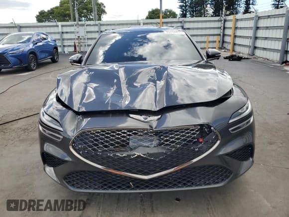 ✅ 2023 Genesis G70 3.3T • VIN: KMTG54TE6PU134482 • Лот: 85254475. Опубликован ранее на Copart с пробегом 10 592 миль. Бесплатный доступ к архиву аукционных продаж из США и подробный отчёт об истории автомобиля на DreamBid. Изображение 5.