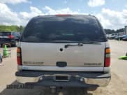 ✅ 2004 Chevrolet Suburban LS • VIN: 3GNEC16Z64G188962 • Лот: 51783375. Опубликован ранее на Copart с пробегом 190 017 миль. Бесплатный доступ к архиву аукционных продаж из США и подробный отчёт об истории автомобиля на DreamBid. Изображение 6.