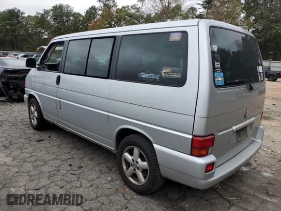 ✅ 2002 Volkswagen EuroVan GLS • VIN: WV2KB47022H065941 • Лот: 79238234. Опубликован ранее на Copart с пробегом Не указан. Бесплатный доступ к архиву аукционных продаж из США и подробный отчёт об истории автомобиля на DreamBid. Изображение 2.