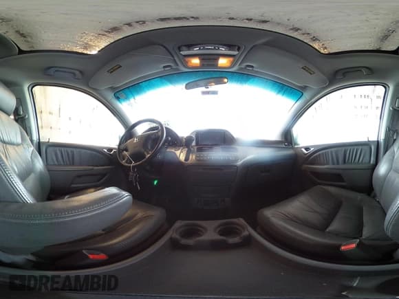 ✅ 2006 Honda Odyssey EX-L • VIN: 5FNRL38616B096000 • Lot: 43805814. Listed on IAAI with 220,813 mi. Free auction sales archive from the USA and detailed vehicle history report at DreamBid. Image 18.