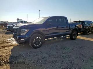 ✅ 2021 Nissan Titan SV • VIN: 1N6AA1ED3MN519164 • Lot: 80740515. Wystawiony na Copart z przebiegiem 82 275 mil. Bezpłatny archiwum sprzedaży aukcyjnych z USA i szczegółowy raport historii pojazdu na DreamBid. Zdjęcie 1.