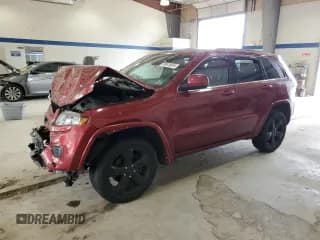 ✅ 2015 Jeep Grand Cherokee Laredo • VIN: 1C4RJFAG1FC149432 • Лот: 85518915. Опубликован ранее на Copart с пробегом 140 207 миль. Бесплатный доступ к архиву аукционных продаж из США и подробный отчёт об истории автомобиля на DreamBid. Изображение 1.