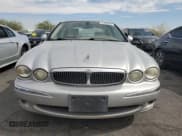 ✅ 2003 Jaguar X-Type 2.5L Manual • VIN: SAJEA51D43XD43038 • Lot: 67460665. Wystawiony na Copart z przebiegiem 99 270 mil. Bezpłatny archiwum sprzedaży aukcyjnych z USA i szczegółowy raport historii pojazdu na DreamBid. Zdjęcie 5.