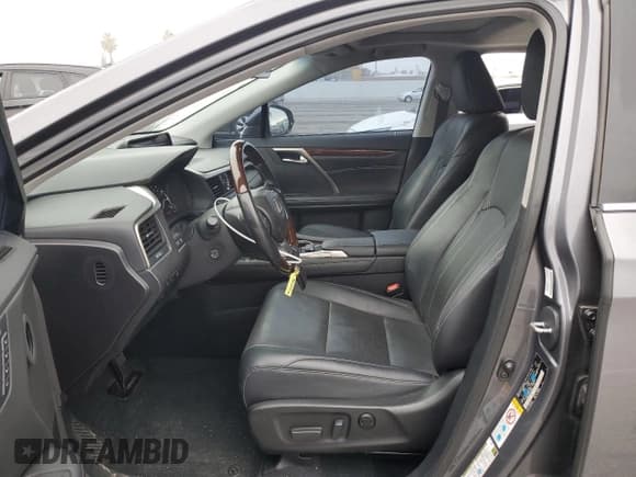 ✅ 2016 Lexus RX 450h • VIN: 2T2BGMCA0GC004996 • Lot: 82253135. Wystawiony na Copart z przebiegiem 136 926 mil. Bezpłatny archiwum sprzedaży aukcyjnych z USA i szczegółowy raport historii pojazdu na DreamBid. Zdjęcie 7.