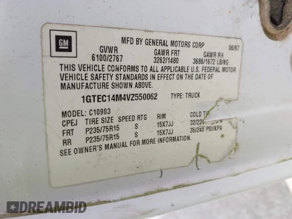 ✅ 1997 GMC Sierra 1500 • VIN: 1GTEC14M4VZ550062 • Lot: 43772599. Listed on IAAI with 127,170 mi. Free auction sales archive from the USA and detailed vehicle history report at DreamBid. Image 9.