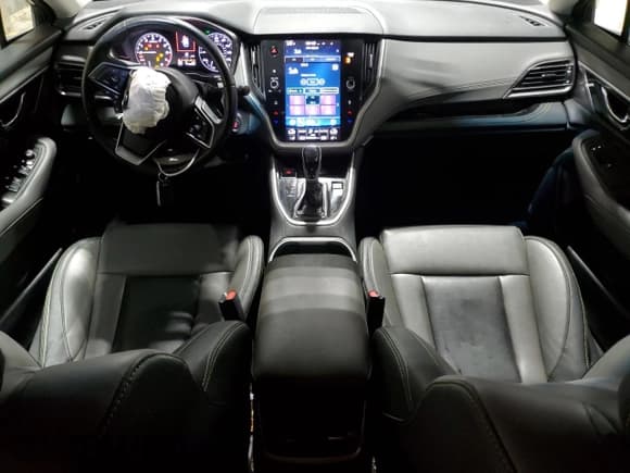 ✅ 2020 Subaru Outback Onyx XT • VIN: 4S4BTGKD7L3171562 • Лот: 85662045. Опубликован ранее на Copart с пробегом 117 226 миль. Бесплатный доступ к архиву аукционных продаж из США и подробный отчёт об истории автомобиля на DreamBid. Изображение 8.