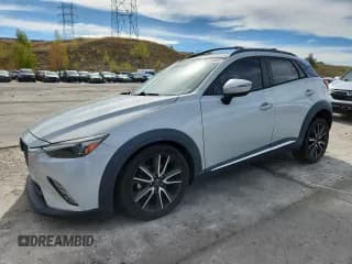 ✅ 2016 Mazda CX-3 Grand Touring • VIN: JM1DKBD78G0115518 • Lot: 84453565. Wystawiony na Copart z przebiegiem 110 084 mil. Bezpłatny archiwum sprzedaży aukcyjnych z USA i szczegółowy raport historii pojazdu na DreamBid. Zdjęcie 1.