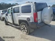 ✅ 2008 Hummer H3 Luxury • VIN: 5GTEN13E188175643 • Lot: 93955015. Wystawiony na Copart z przebiegiem 354 661 mil. Bezpłatny archiwum sprzedaży aukcyjnych z USA i szczegółowy raport historii pojazdu na DreamBid. Zdjęcie 2.