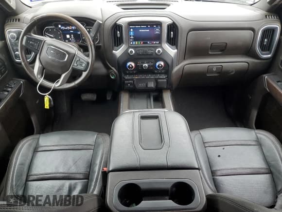 ✅ 2022 GMC Sierra 3500HD Denali • VIN: 1GT49WEY6NF239436 • Lot: 45038945. Wystawiony na Copart z przebiegiem 54 626 mil. Bezpłatny archiwum sprzedaży aukcyjnych z USA i szczegółowy raport historii pojazdu na DreamBid. Zdjęcie 8.