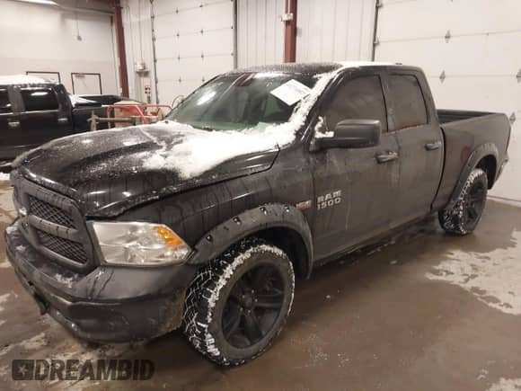 2015 Ram 1500 Express with VIN 1C6RR7FT3FS764565, listed as a IAAI auction lot 41271002 with 159,540 mi miles and . Bid and sale history available at DreamBid. Image 2.
