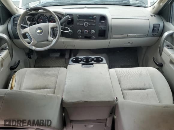 ✅ 2012 Chevrolet Silverado 2500HD LT • VIN: 1GC1KXCG9CF200506 • Лот: 63074895. Опубликован ранее на Copart с пробегом 264 045 миль. Бесплатный доступ к архиву аукционных продаж из США и подробный отчёт об истории автомобиля на DreamBid. Изображение 8.