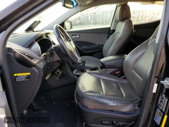 ✅ 2018 Hyundai Santa Fe Limited • VIN: 5XYZUDLA7JG548967 • Lot: 63579472. Wystawiony na Copart z przebiegiem 161 474 mil. Bezpłatny archiwum sprzedaży aukcyjnych z USA i szczegółowy raport historii pojazdu na DreamBid. Zdjęcie 7.