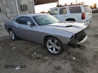 ✅ 2018 Dodge Challenger R/T • VIN: 2C3CDZBT9JH130793 • Lot: 91730915. Wystawiony na Copart z przebiegiem 130 301 mil. Bezpłatny archiwum sprzedaży aukcyjnych z USA i szczegółowy raport historii pojazdu na DreamBid. Zdjęcie 4.
