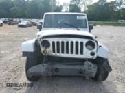 ✅ 2008 Jeep Wrangler Unlimited Sahara • VIN: 1J8GA59148L525618 • Lot: 55297715. Listed on Copart with 134,556 mi. Free auction sales archive from the USA and detailed vehicle history report at DreamBid. Image 5.