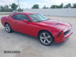 ✅ 2017 Dodge Challenger SXT Plus • VIN: 2C3CDZAG5HH501804 • Lot: 43306572. Wystawiony na IAAI z przebiegiem 99 260 mil. Bezpłatny archiwum sprzedaży aukcyjnych z USA i szczegółowy raport historii pojazdu na DreamBid. Zdjęcie 1.