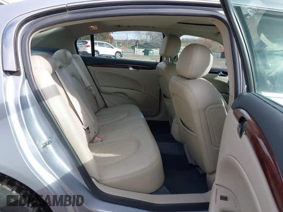 ✅ 2006 Buick Lucerne CXL • VIN: 1G4HD57256U165874 • Lot: 43673237. Listed on IAAI with 137,906 mi. Free auction sales archive from the USA and detailed vehicle history report at DreamBid. Image 8.