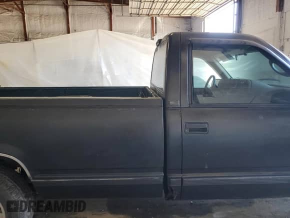 ✅ 1995 GMC Sierra 1500 • VIN: 1GTEC14H5SZ526271 • Лот: 84008495. Размещён на Copart с пробегом 177 198 миль миль. Получите бесплатный доступ к архиву аукционных продаж из США и посмотрите подробный отчёт об истории автомобиля на DreamBid. Изображение 10.