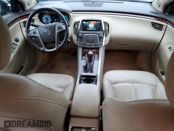 ✅ 2013 Buick LaCrosse • VIN: 1G4GL5G32DF180888 • Lot: 50257065. Wystawiony na Copart z przebiegiem 83 121 mil. Bezpłatny archiwum sprzedaży aukcyjnych z USA i szczegółowy raport historii pojazdu na DreamBid. Zdjęcie 8.