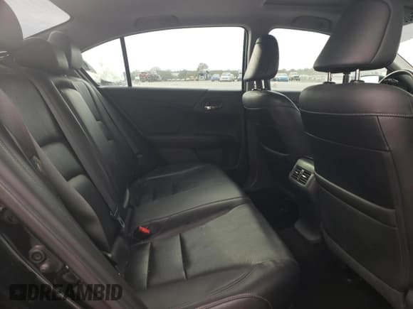 ✅ 2016 Honda Accord EX-L • VIN: 1HGCR3F06GA017936 • Lot: 90090185. Wystawiony na Copart z przebiegiem 110 228 mil. Bezpłatny archiwum sprzedaży aukcyjnych z USA i szczegółowy raport historii pojazdu na DreamBid. Zdjęcie 10.