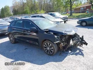 ✅ 2019 Hyundai Elantra • VIN: KMHH35LE4KU102259 • Lot: 42075775. Listed on IAAI with 75,830 mi. Free auction sales archive from the USA and detailed vehicle history report at DreamBid. Image 1.