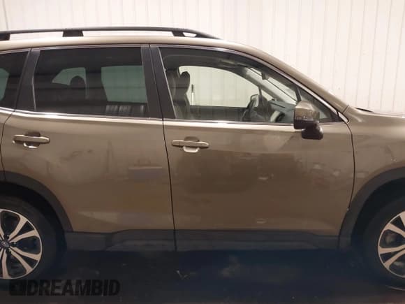✅ 2023 Subaru Forester Limited • VIN: JF2SKAPC3PH486888 • Лот: 43225921. Опубликован ранее на IAAI с пробегом 33 879 миль. Бесплатный доступ к архиву аукционных продаж из США и подробный отчёт об истории автомобиля на DreamBid. Изображение 14.