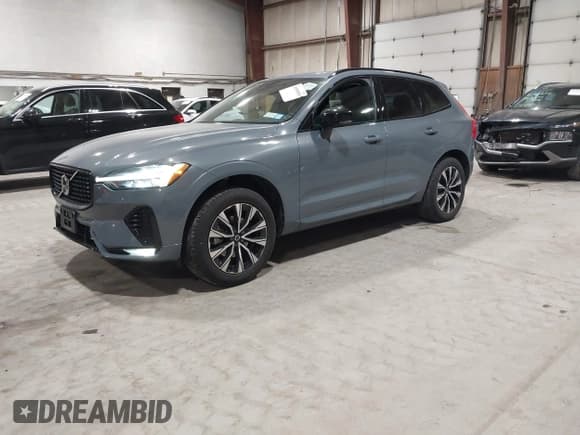 ✅ 2023 Volvo XC60 Plus Dark Theme • VIN: YV4L12RW7P1253928 • Lot: 41995098. Listed on IAAI with 36,211 mi. Free auction sales archive from the USA and detailed vehicle history report at DreamBid. Image 2.