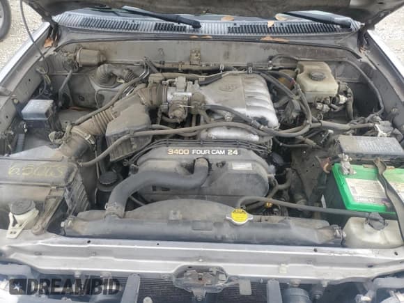 ✅ 2001 Toyota 4Runner Limited • VIN: JT3GN87R310197447 • Lot: 42804945. Listed on Copart with 225,894 mi. Free auction sales archive from the USA and detailed vehicle history report at DreamBid. Image 12.