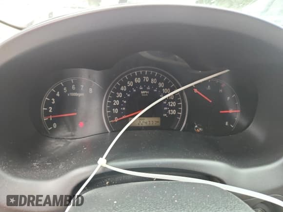 ✅ 2007 Hyundai Entourage GLS • VIN: KNDMC233076039365 • Лот: 81294485. Опубликован ранее на Copart с пробегом 224 777 миль. Бесплатный доступ к архиву аукционных продаж из США и подробный отчёт об истории автомобиля на DreamBid. Изображение 9.