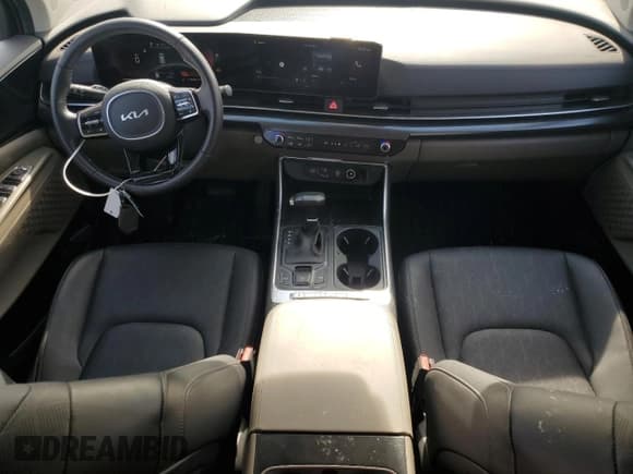 ✅ 2025 Kia Carnival LX • VIN: KNDNB5K35S6498653 • Лот: 89460655. Опубликован ранее на Copart с пробегом 10 854 миль. Бесплатный доступ к архиву аукционных продаж из США и подробный отчёт об истории автомобиля на DreamBid. Изображение 8.